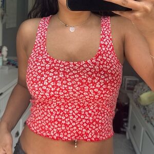 PacSun Red and White Floral Tank Top